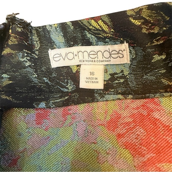 Eva Mendes New York & Co Floral A-Line Midi Skirt Size 16 - Picture 4 of 5
